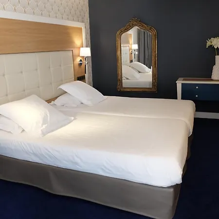 Splendid Y Hotel 4*