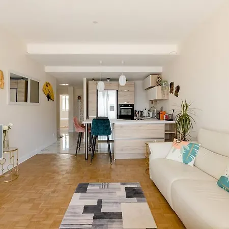 Promenade Beautiful Sea View Bright & Spacious! Bravostaysriveria Apartment Nice