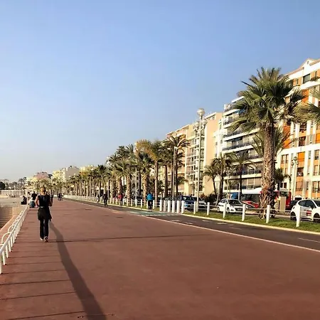 Promenade Beautiful Sea View Bright & Spacious! Bravostaysriveria