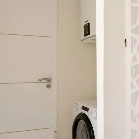 Apartment Promenade Beautiful Sea View Bright & Spacious! Bravostaysriveria