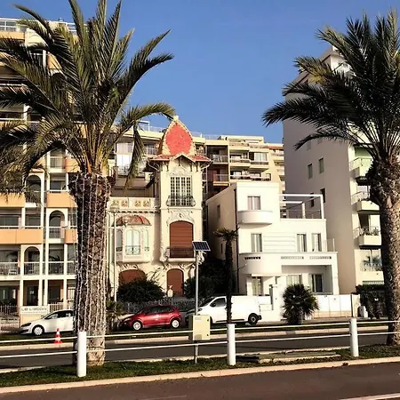 Promenade Beautiful Sea View Bright & Spacious! Bravostaysriveria Apartment *