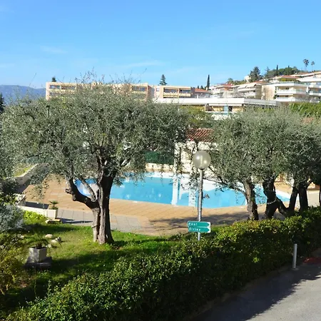 5 Personnes Avec Piscine Sur La Corniche Fleurie à Appartement *