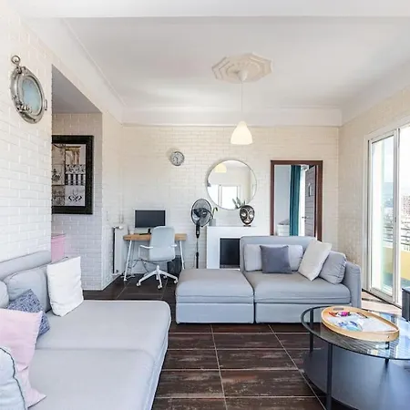 Penthouse 2bedroms 6pax- Views 45m2 Terrace Nice
