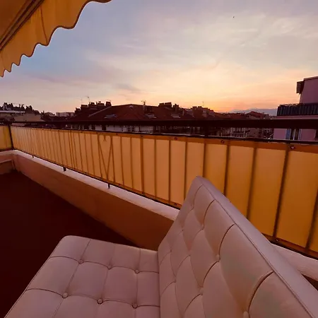 Stunning Penthouse With Large Terrasses & 360 View Nice