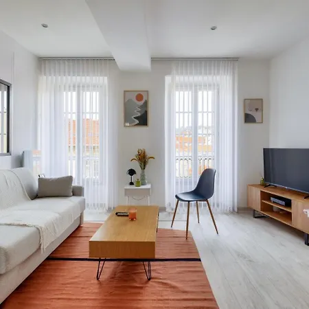 Lovely 1 Bedroom Flat In The Heart Of Apartment *