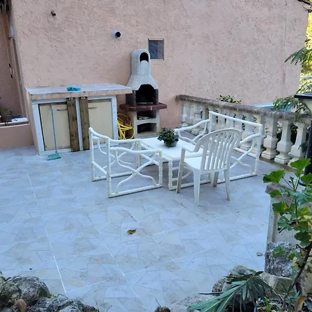 Dans Don Quijote Apartment Nice