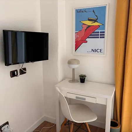 Gare Clim Apartment