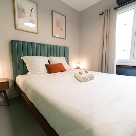 Old Town Diamond, Adorable Sunny With Ac Apartment