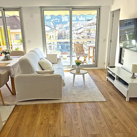 Superbe Luxueux Spacieux 50 M2 Port Apartment