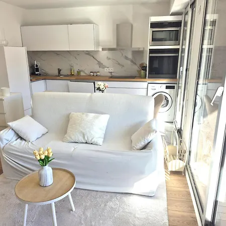 Superbe Luxueux Spacieux 50 M2 Port Apartment *