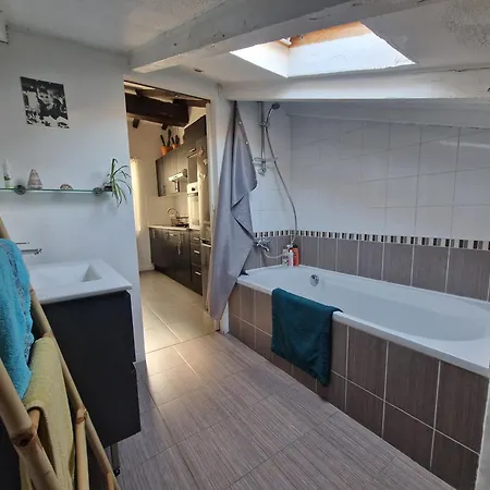 Apartment Atypique Plein Centre *