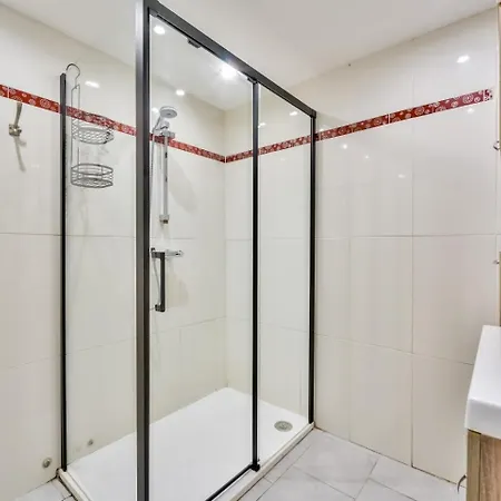 Modern 2br Flat - De Nice