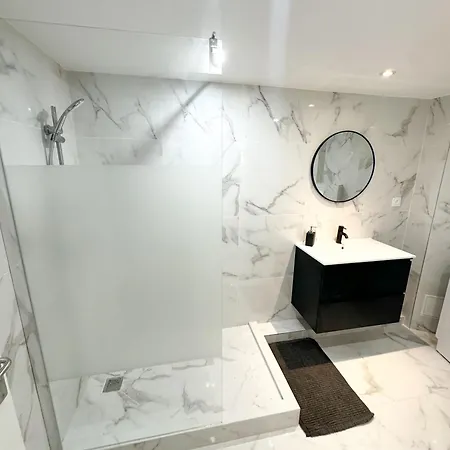 L'echappee De Riviera I Centre-ville I Climatise I Proche Gare Et I Ideal Couple Et Famille Apartment