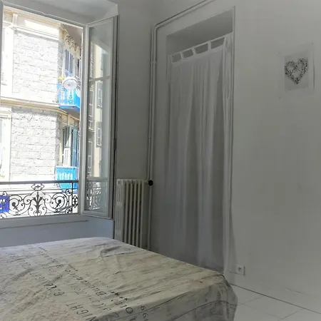 110m2 Plein Centre Apartment