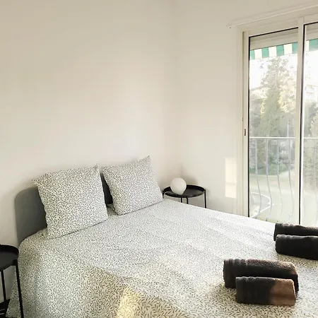 Apartment A 2 Pas De La Promenade Des Vue 7 Avenue De Fabron *