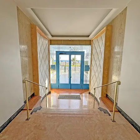 Apartment Sea Front Promenade *