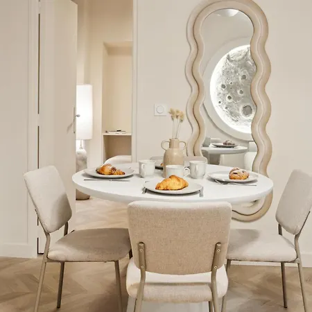 Cosy Moon For 4 Or 6 People Quartier Du Port * Nice