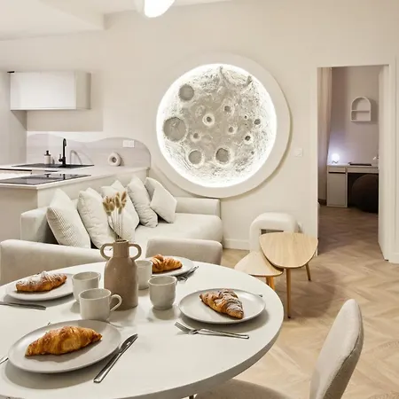 Cosy Moon For 4 Or 6 People Quartier Du Port * Nice
