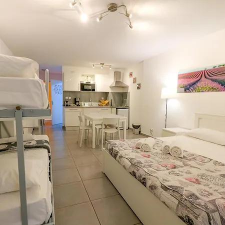 Chateau 4 Pers Vecchia Ac Wifi Apartment