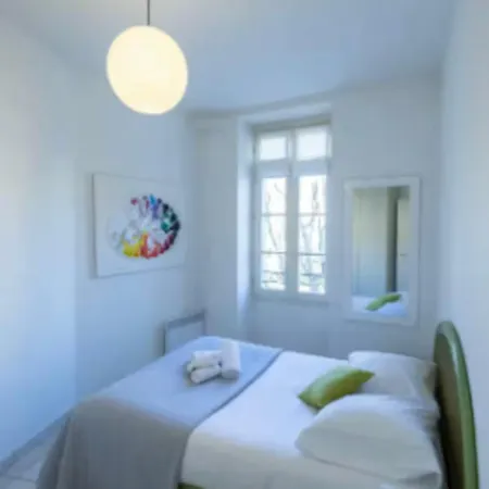 Place Grimaldi, Close To And Restaurants, With Balcony Lejlighed *