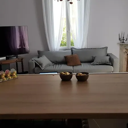 Maison Calme Avec Jardin, Proche Des Transports