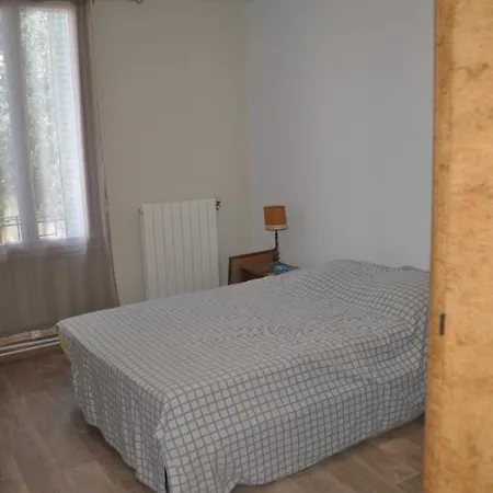 Maison Calme Avec Jardin, Proche Des Transports Villa *