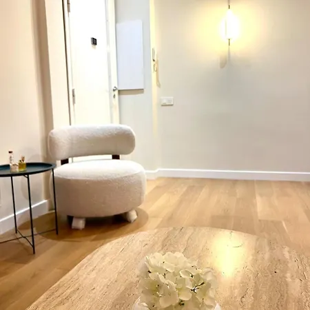 Apartment Au Port De Sublime 2 Pieces Renove A Neuf Climatise Nice