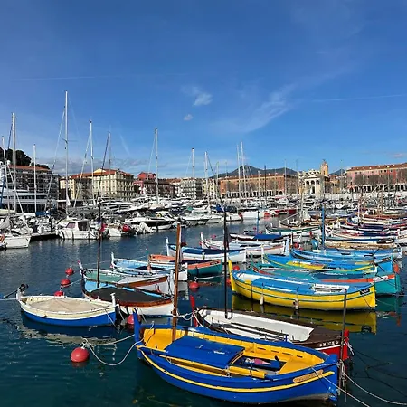 Au Port De Sublime 2 Pieces Renove A Neuf Climatise Apartment Nice