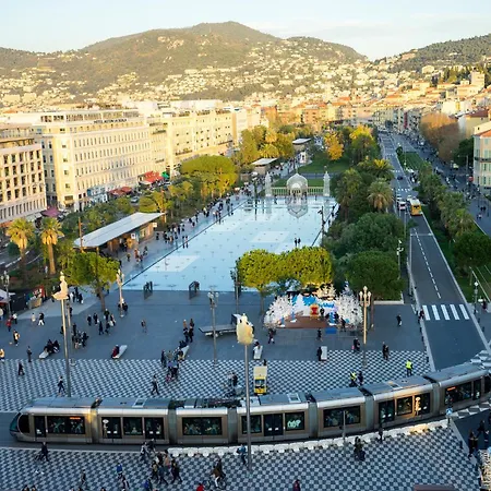 Appartamento Au Coeur De Lumineux