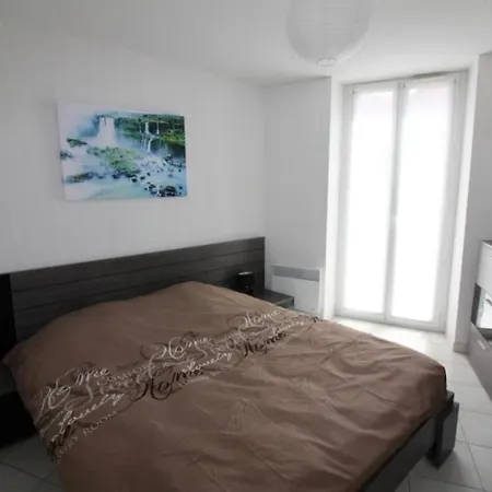 Apartment A 2 Pas De La Place Du Pin Et Port! Nice