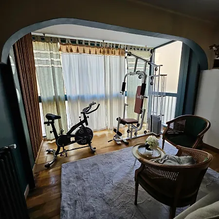Metro Sport - Musculation -velo -beach -veranda - Garden - Enfant-baby Foot -flechette -jouets * Nice