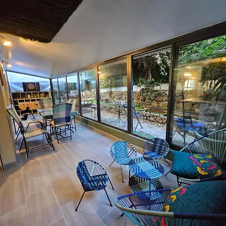 Apartment Metro Sport - Musculation -velo -beach -veranda - Garden - Enfant-baby Foot -flechette -jouets