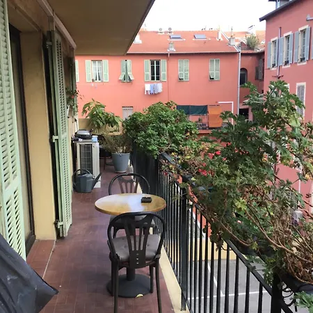 Homestay Port Quartier Antiquaire