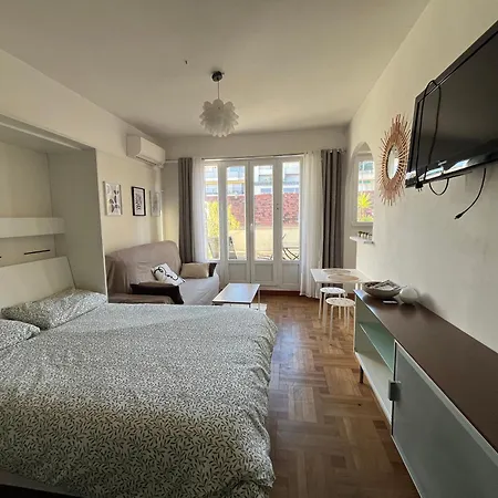 Apartment With Large Terrace Sea View 4th Floor Nice