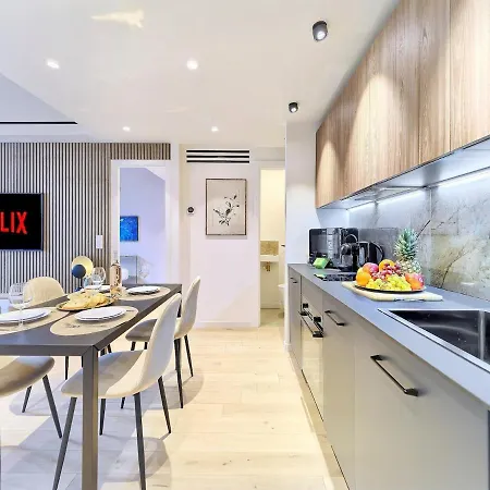 Hyper Centre-duplex De Charme- Luxe-clim Reversible- 10mn Place Massena Apartment *