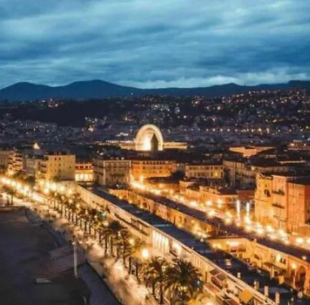 Apartment Hyper Centre-duplex De Charme- Luxe-clim Reversible- 10mn Place Massena *