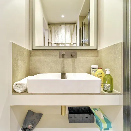 Hyper Centre-duplex De Charme- Luxe-clim Reversible- 10mn Place Massena