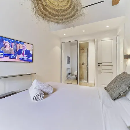 Apartment Hyper Centre-duplex De Charme- Luxe-clim Reversible- 10mn Place Massena *