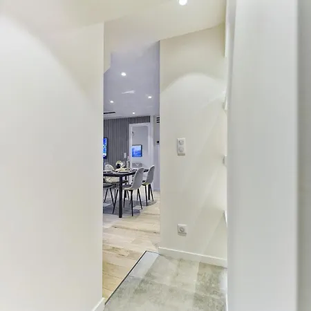 Hyper Centre-duplex De Charme- Luxe-clim Reversible- 10mn Place Massena Apartment Nice