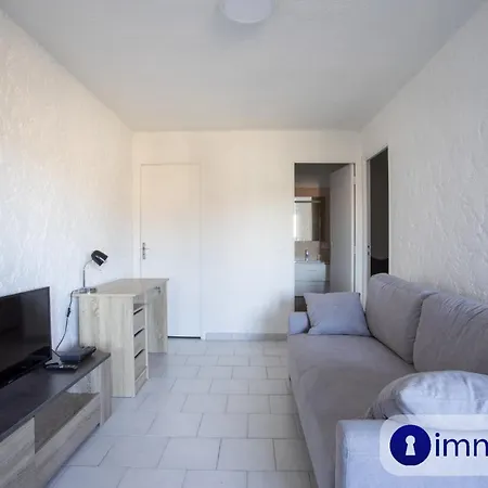 Apartment T3 Air-conditioned On One Level On The Heights Of Nice