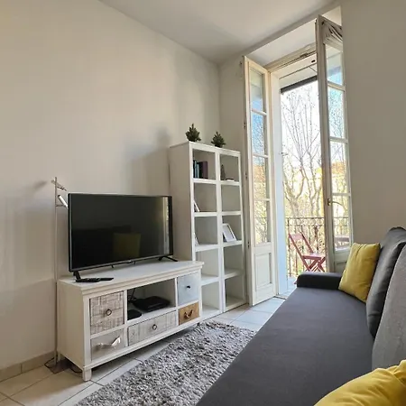 Apartment Place Grimaldi, Close To And Restaurants, With Balcony *