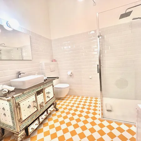 Apartment Riviera - Maison Du Chateau - Old Town - Promenade Des