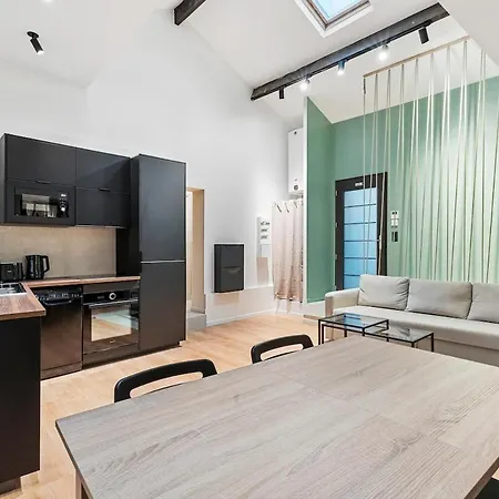 Loft Spacieux Pour 10 Personnes Avec Terrasse