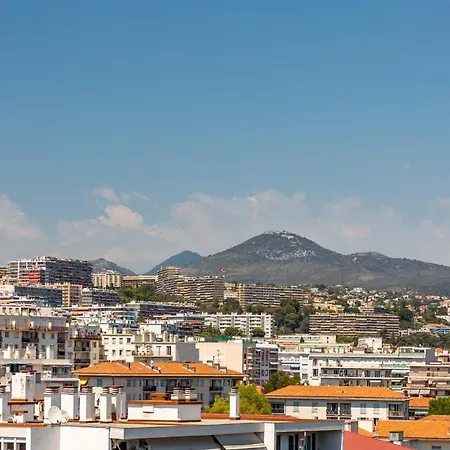 Nemea Arenas Aeroport Apart Otel 4*