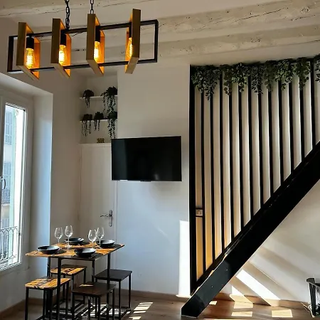 Apartment Cosy Climatise En Plein Coeur De Nice