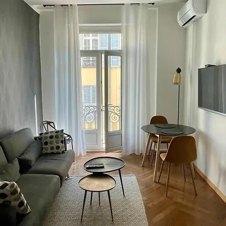 Apartment Superbe Au Coeur De Nice