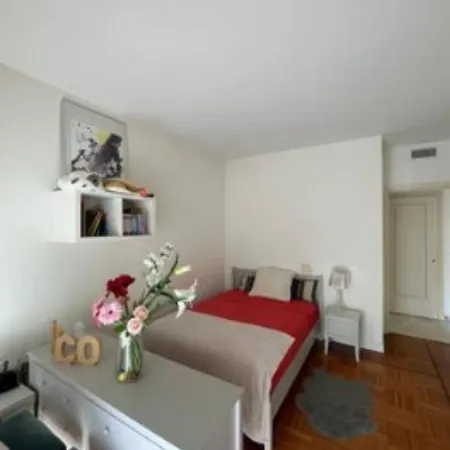 Apartment Free Parking! 3 Pieces Calme Proche Port & Centre *