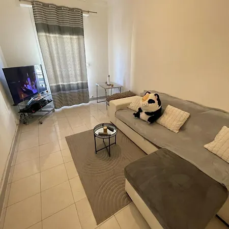 Jolie Centre Apartment *