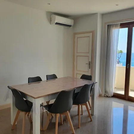 Kriss Apartment
