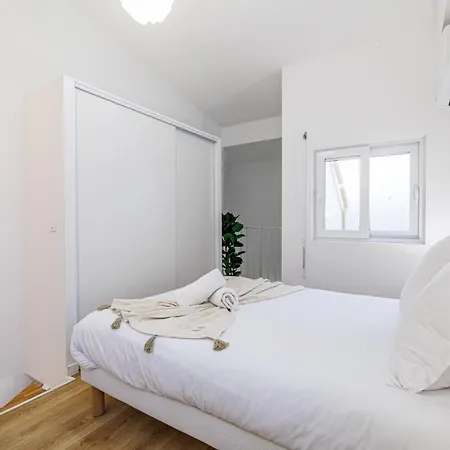 1 Bdr Duplex Downtown - Ac Apartment